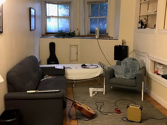 5th image of 249 Commonwealth Ave #1B