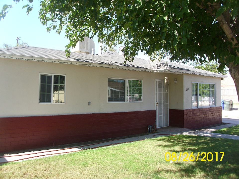1st image of 16869 Tracy St