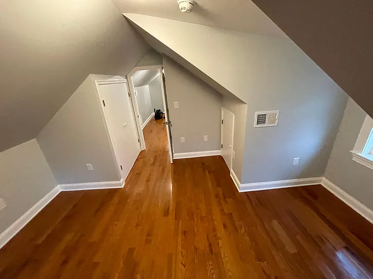 401 S Main St #D — Photo 8