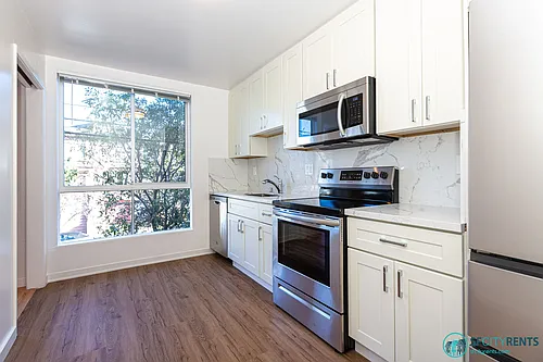 1247 11th Ave #102 Photo 1