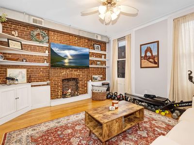 1016 Washington St APT 2R, Hoboken, NJ, 07030