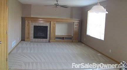 5th image of 795 SE Parker Dr