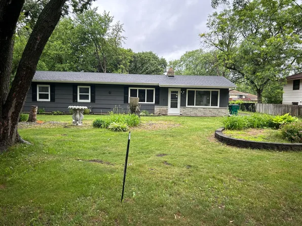 8032 Madison St NE, Spring Lake Park, MN 55432