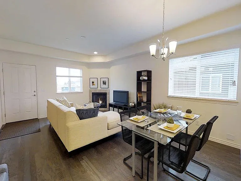314 N Parkside Dr #E — Photo 9