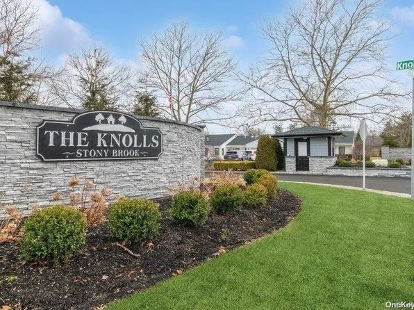 22 Knolls Drive #22, Stony Brook, NY 11790
