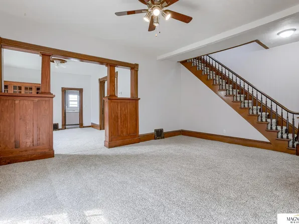 1315 Elk St, Beatrice, NE 68310