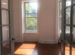 484 Henry St #2, Brooklyn, NY 11231