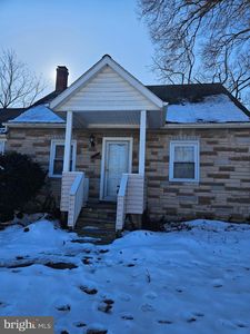 6541 Fairland St, Alexandria, VA, 22312