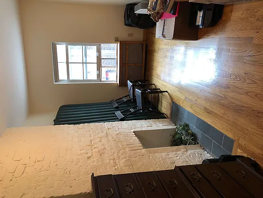 Rented by Downtown Realty Group LTD | media 25