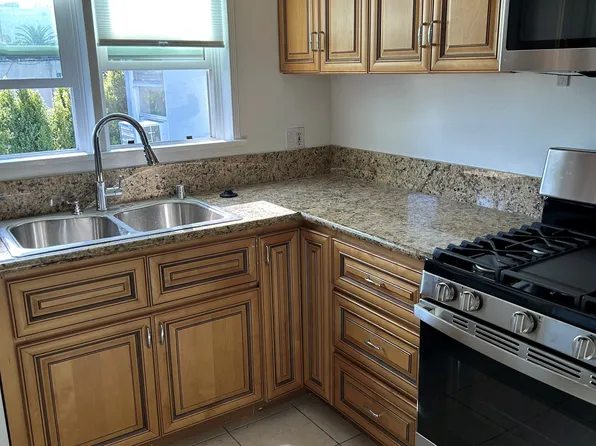 1242 Edris Dr, Los Angeles, CA 90035