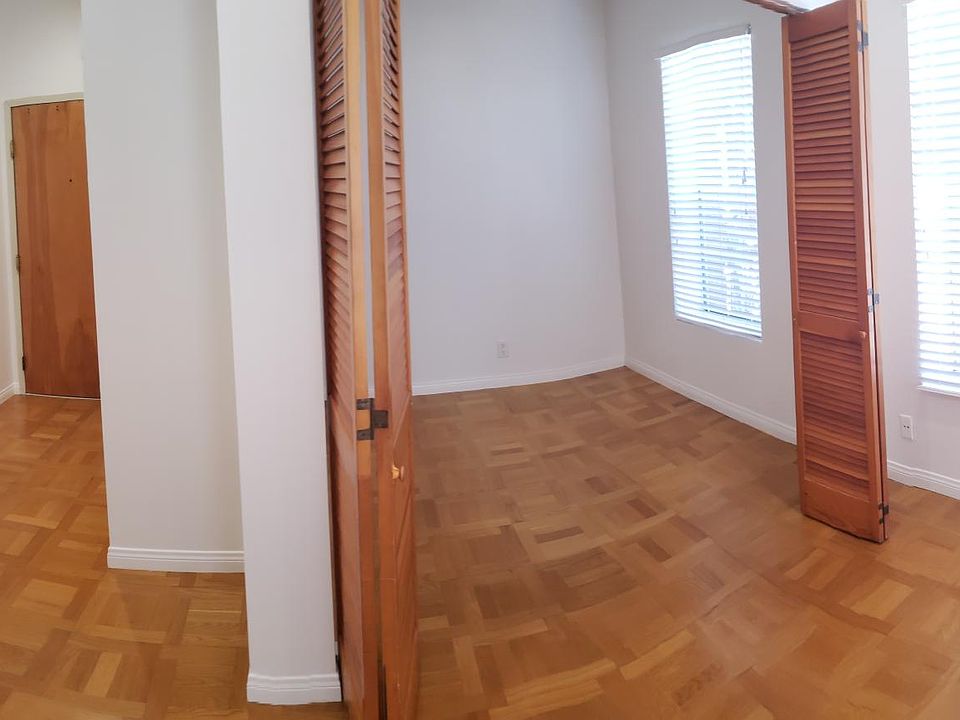 1st image of 820 S Mansfield Ave APT 202