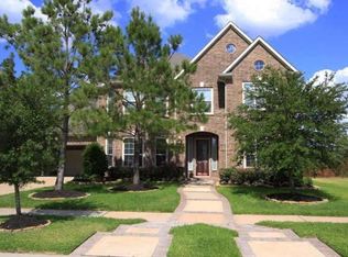 10814 Keystone Fairway Dr, Houston, TX 77095