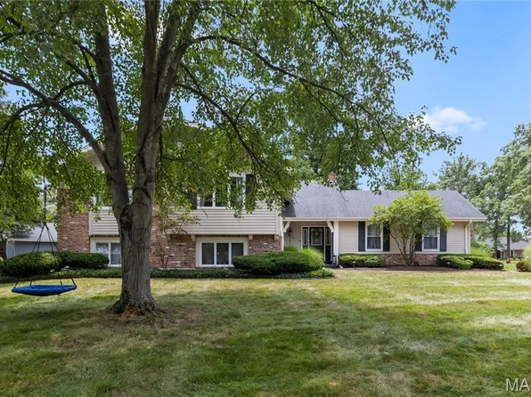 14580 Crossway Ct, Chesterfield, MO 63017