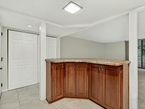 5th image of 625 19th St NW APT 507