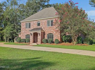 130 Bellemeade Dr, Clinton, MS 39056