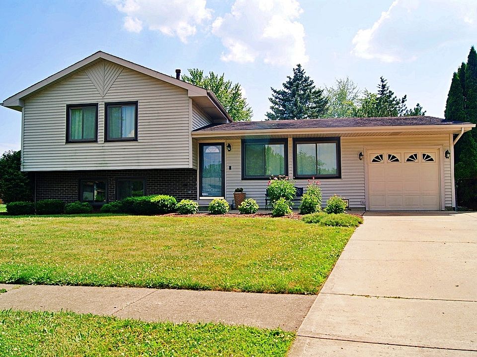 1st image of 13833 W Sandstone Dr