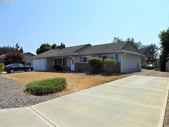 3rd image of 9215 NE 87th St