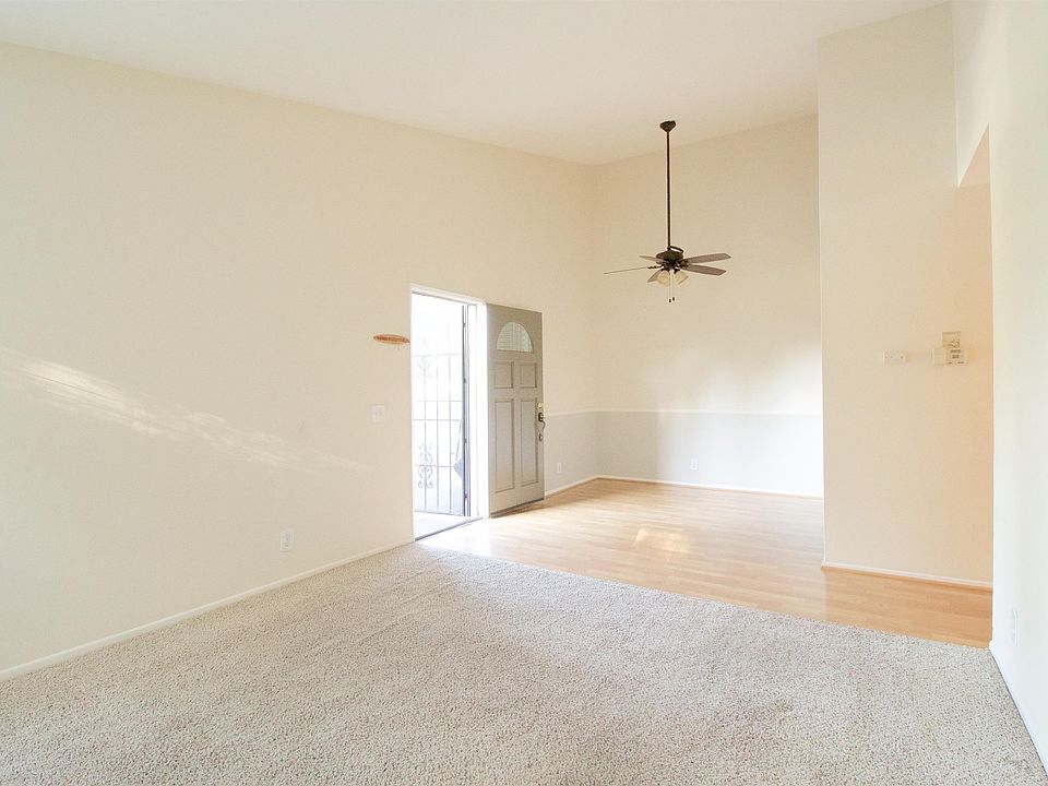 1st image of 1959 Wellington Ln Unit 8