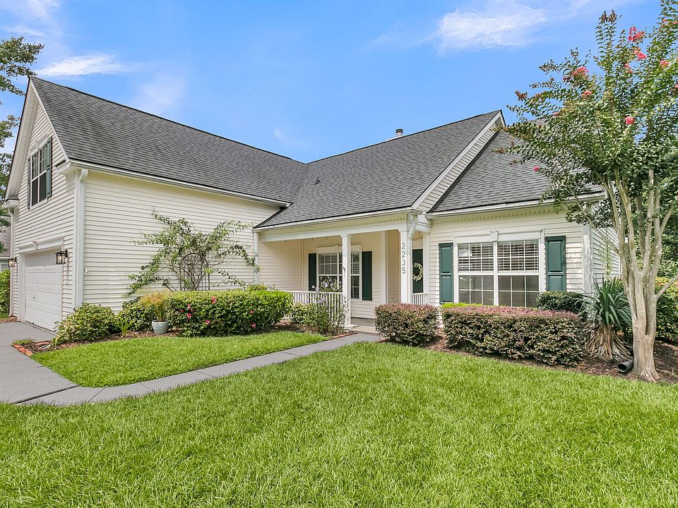 1st image of 2235 Andover Way