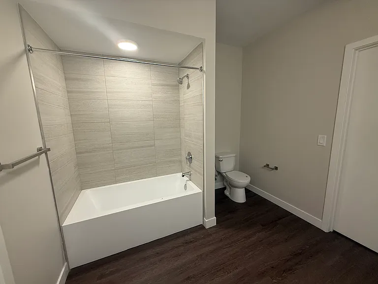 2645 Burton Rd #103 — Photo 10