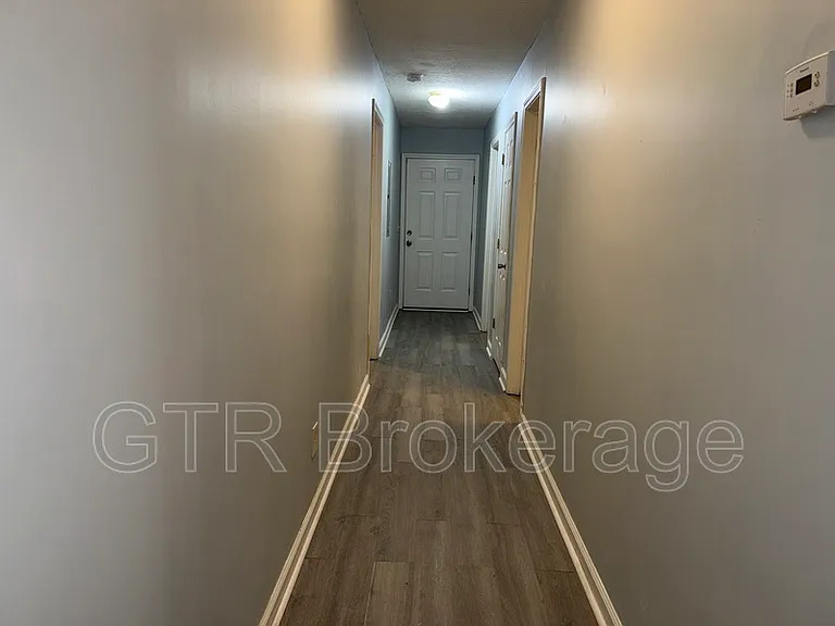 1145 Booker Ave SW — Photo 9