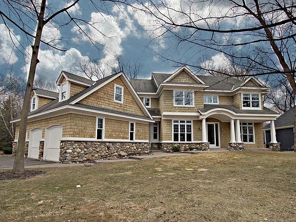 2nd image of 8623 Big Woods Ln