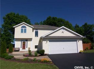 150 Hunt Valley Rd, Oneida, NY 13421