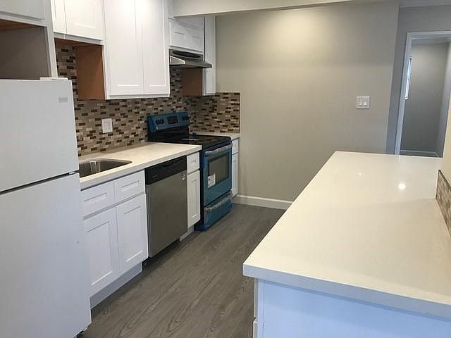 Kitchen with Cortez counter