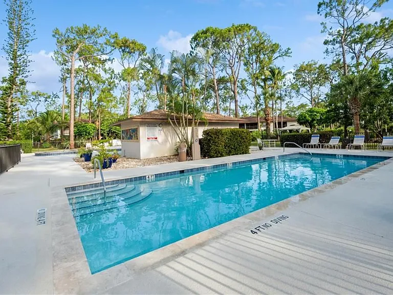 1933 Courtyard Way #D-101 — Photo 17