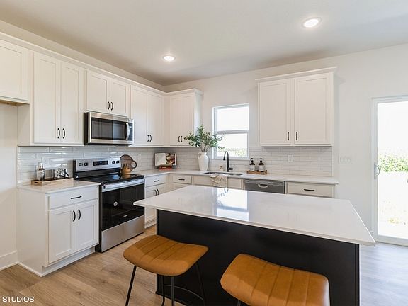 6th image of this home