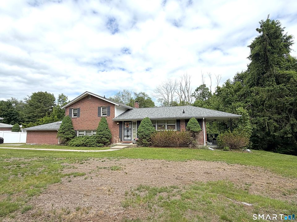 1st image of 401 Round Hill Road