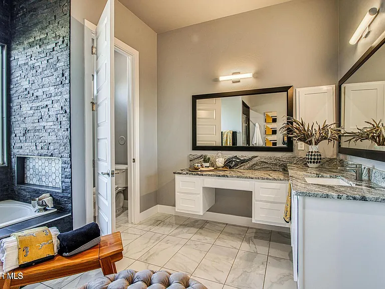 6716 Rio Haciendas Cir — Photo 44