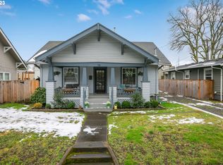 116 NE Jackson St, Hillsboro, OR