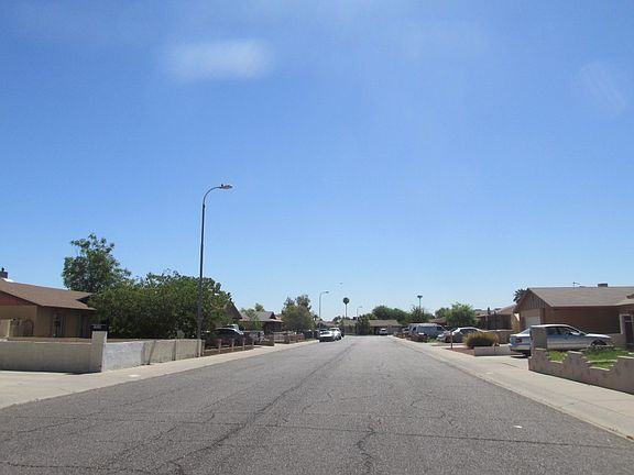 4th image of 7006 W Windsor Blvd