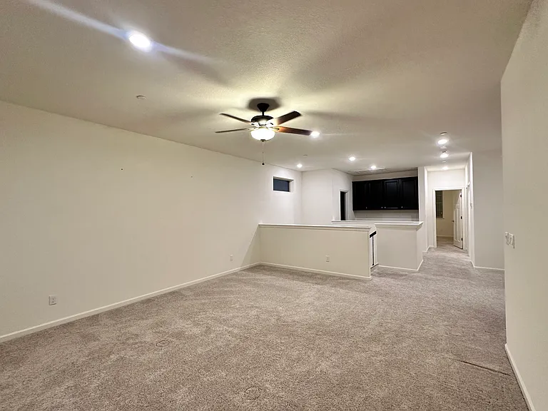 Vino Verde Ct — Photo 14