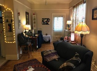 24 N 4th St #B, Madison, WI 53704