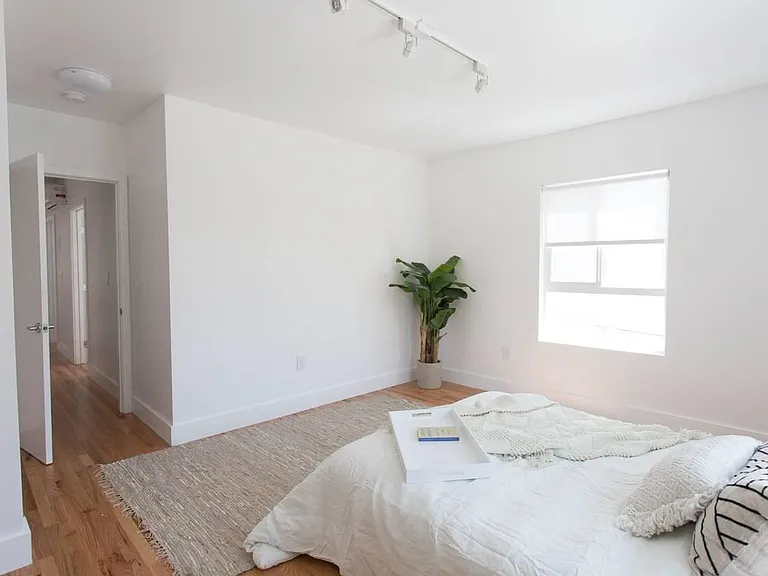 3623 Bellevue Ave #3625 — Photo 3
