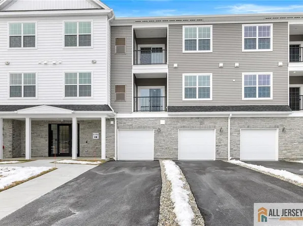 27205 Radford Ct, Monroe Township, NJ 08831