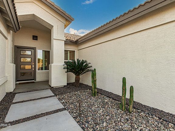 5th image of 15979 W CATALINA Drive