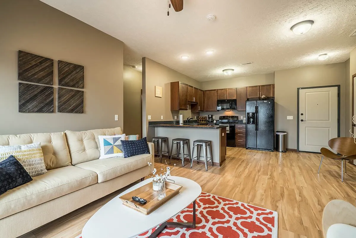 Villas of Omaha at Butler Ridge — Photo 2