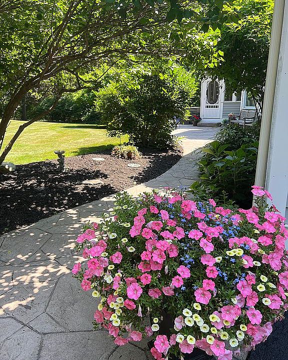 2nd image of 34 North Dr