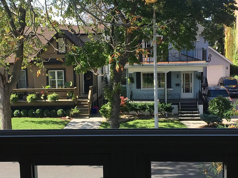 692 Lincoln Rd — Photo 8