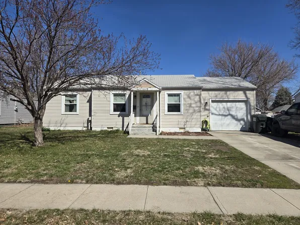 1618 17th St, Columbus, NE 68601