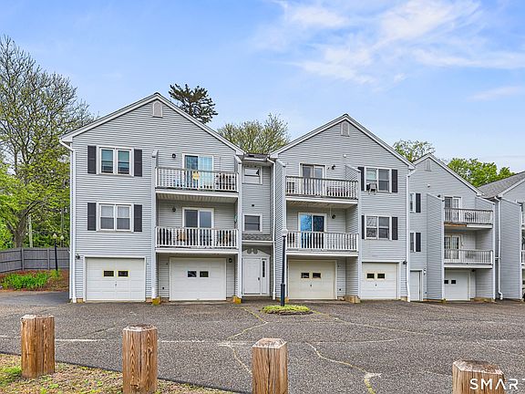 4th image of 2 Perkins Street #3