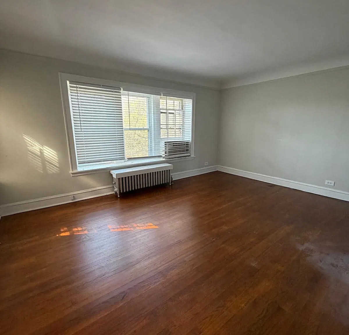 2 bed, $2,095 — Photo 1