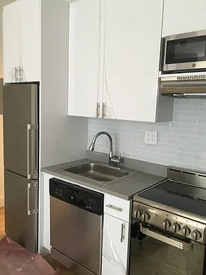 Rented by The Search D&M | media 33