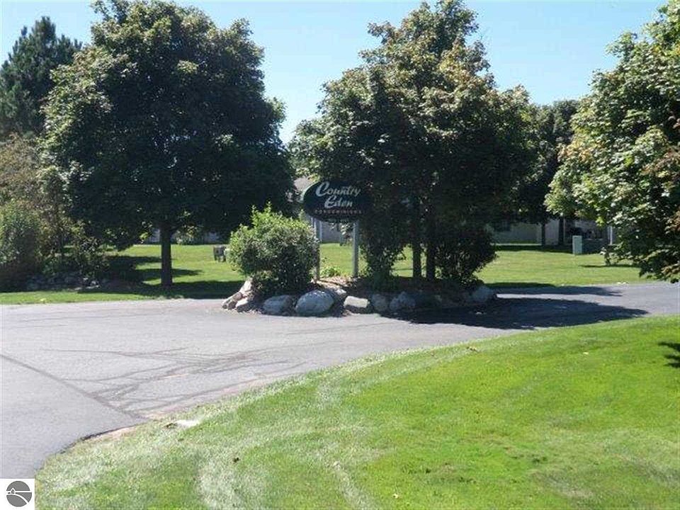 1st image of 5273 Gray Rd