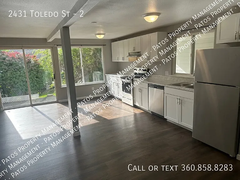 2431 Toledo St #2 — Photo 4
