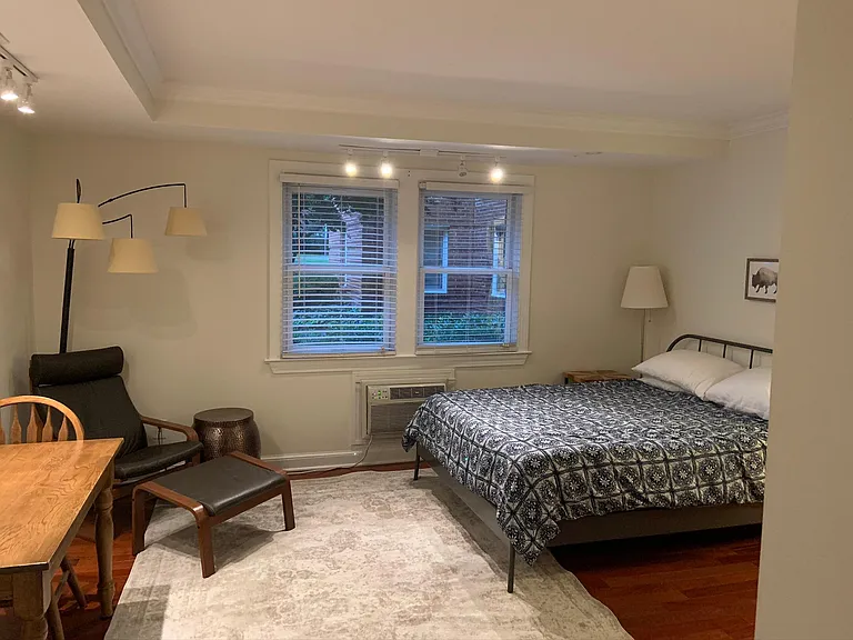 922 S Washington St #101 — Photo 10