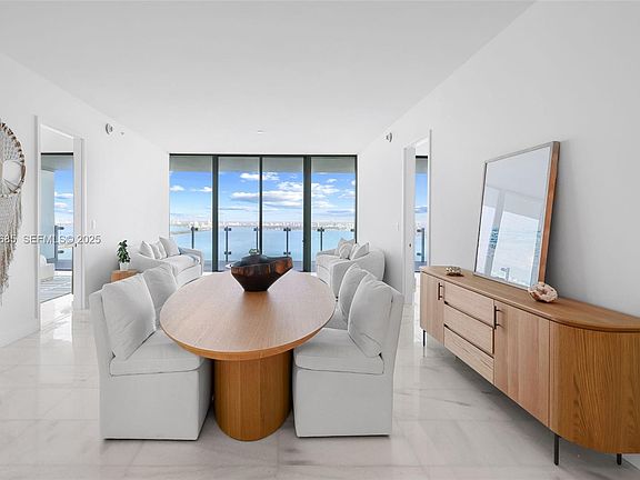 4th image of 700 NE 26th Ter #3602